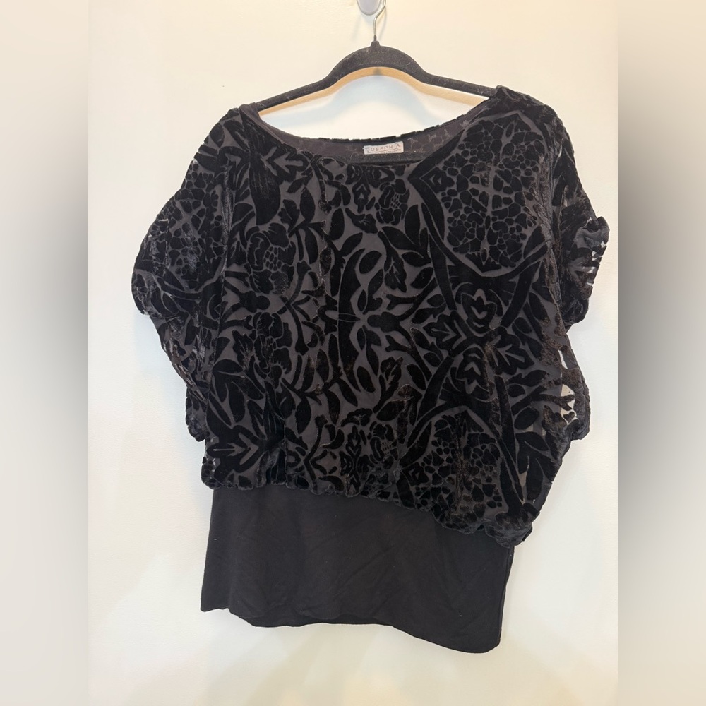 Joseph A. Black Velvet Rounded Floral/Leaf Print Collar Top - Size L‎ - Picture 6 of 12